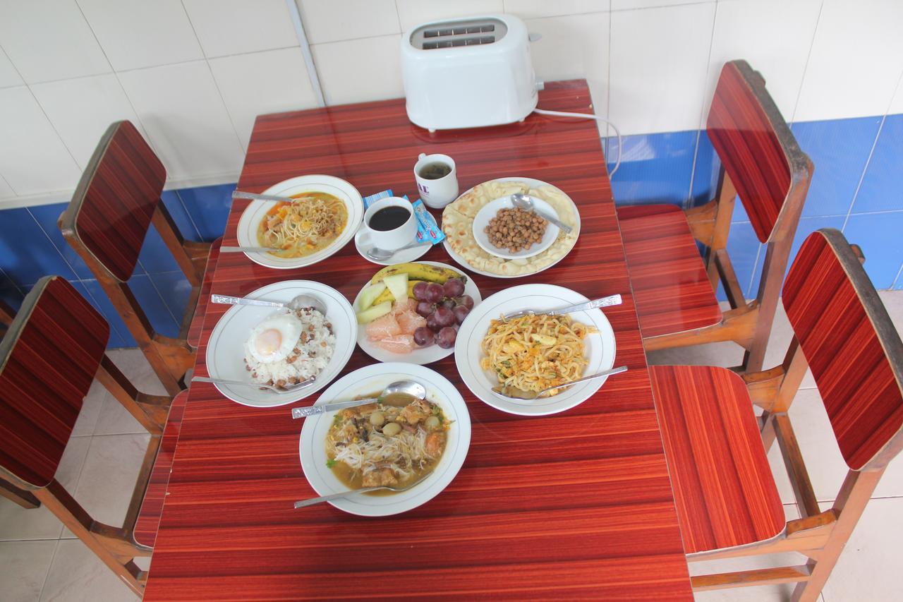 Mother Land Inn 2 仰光 外观 照片